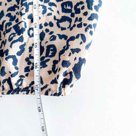 Noisy May - Clara S/S Wrap Crop Shirt (Hazelnut Leo) // Size Large // BNWT - Picture 7 of 7